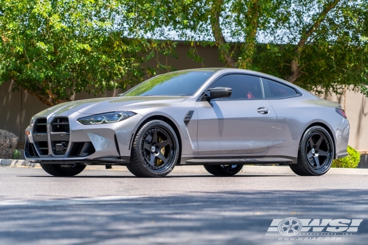 2024 BMW M4 with 21" HRE 305 in Custom wheels