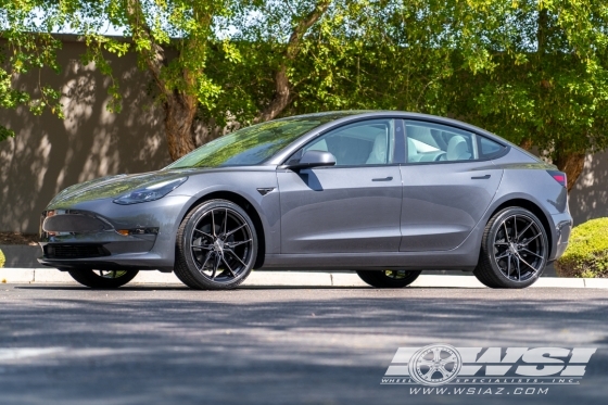 2023 Tesla Model 3 with 20" Vertini RF 1.8 in Brushed Black wheels