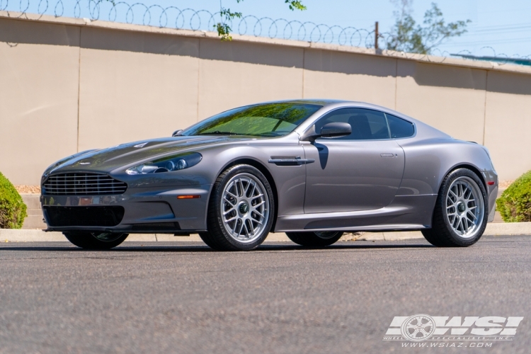 2009 Aston Martin DBS with 20" Forgeline DE3C in Custom wheels