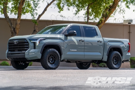 2024 Toyota Tundra with 18" Method Race Wheels MR318 in Gloss Black wheels