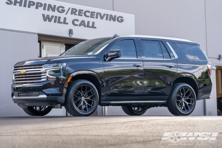 2023 Chevrolet Tahoe with 22" Vossen HF6-4 in Gloss Black Machined (Smoke Tint) wheels