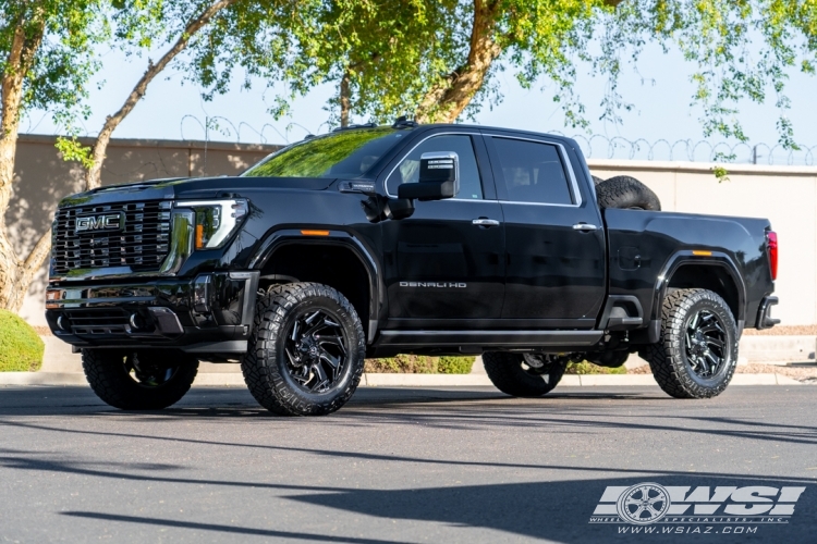 2024 GMC Sierra 2500 with 20" Fuel Reaction D753 in Gloss Black (Milled Accents) wheels