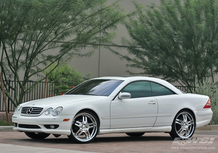2003 Mercedes-Benz CL-Class with 20" Giovanna Cuomo in Chrome wheels