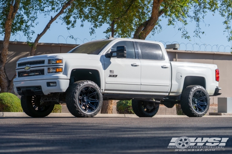 2015 Chevrolet Silverado 1500 with 22" Fuel Brawl FC401 in Matte Black (Gloss Black Lip) wheels