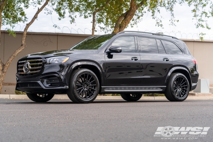 2024 Mercedes-Benz GLS/GL-Class with 21" Vossen VFS-2 in Gloss Black wheels