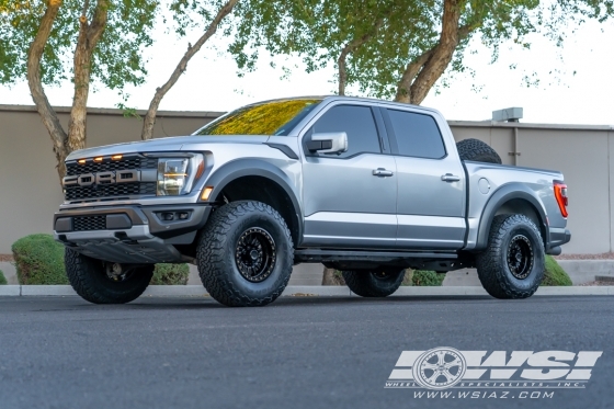 2022 Ford F-150 with 17" KMC KM552 IMS in Matte Black (Gloss Black Lip) wheels