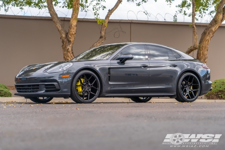 2018 Porsche Panamera with 22" Giovanna Haleb in Gloss Black wheels