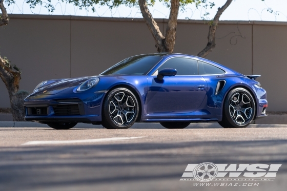 2022 Porsche 911 with Rotiform HUR in Custom wheels