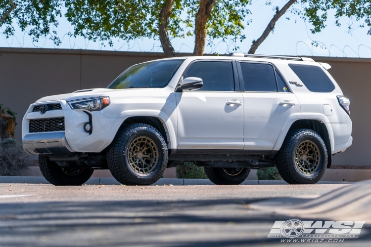 2019 Toyota 4-Runner with 17" Vossen HFX-1 in Bronze wheels