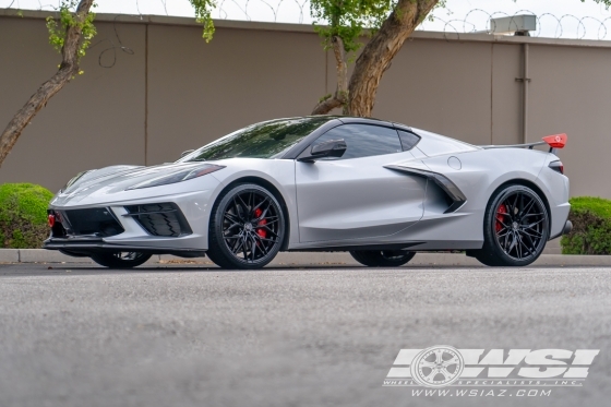 2020 Chevrolet Corvette with 21" Rohana RFX17 in Gloss Black wheels