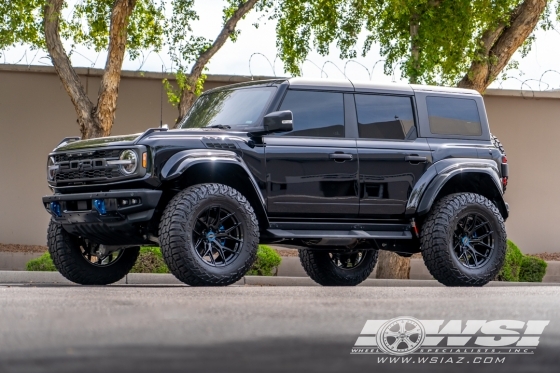 2024 Ford Bronco with 20" Vossen HF6-4 in Gloss Black wheels