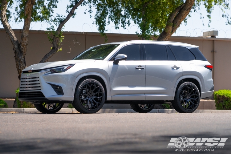 2024 Lexus TX with 24" Gianelle Monte Carlo in Gloss Black wheels