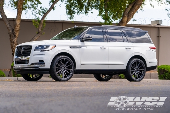 2024 Lincoln Navigator with 24" Vossen HF6-1 in Gloss Black Machined (Smoke Tint) wheels