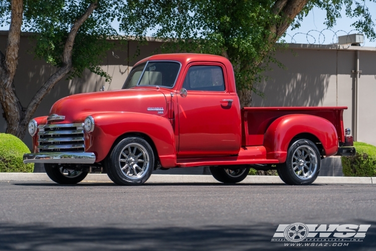 1950 Chevrolet 3100 with 17" Ridler 650 in Gray (Polished Lip) wheels