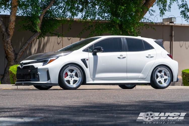 2024 Toyota Corolla with 18" ESR CR5 in Gloss White (Machined Lip) wheels