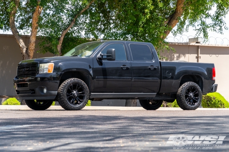 2012 GMC Sierra 2500 with 20" Fuel Vapor D560 in Matte Black wheels