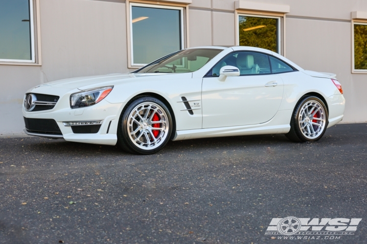 2016 Mercedes-Benz SL-Class with 19" Vossen Forged LC2-C1 in Custom wheels