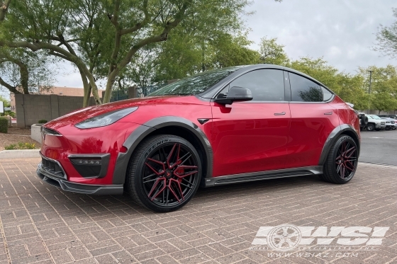 2023 Tesla Model Y with 21" Vossen HF-7 in Gloss Black wheels