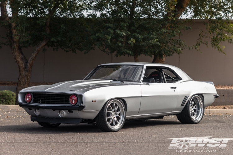 1969 Chevrolet Camaro with 20" Forgeline GA3 in Gloss Silver (Machined Lip) wheels