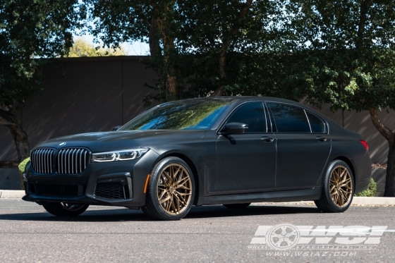 2022 BMW 7-Series with 20" Rohana RFX17 in Gloss Bronze wheels