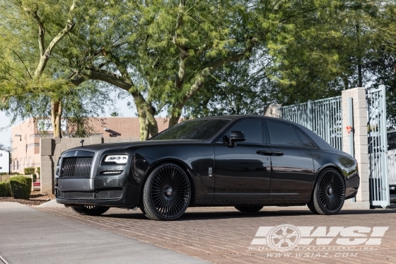2017 Rolls-Royce Ghost with 24" Vossen Forged S17-16 in Custom wheels