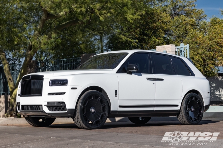 2023 Rolls-Royce Cullinan with 24" Koko Kuture Sicily in Gloss Black (optional covered cap) wheels