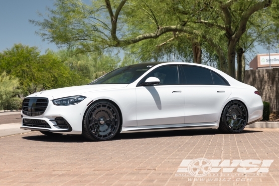 2026 Mercedes-Benz S-Class with 22" Vossen HF-9 in Gloss Black wheels