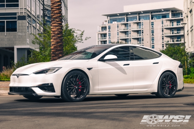 2026 Tesla Model S with 21" Vossen Forged VPS-4 in Custom wheels