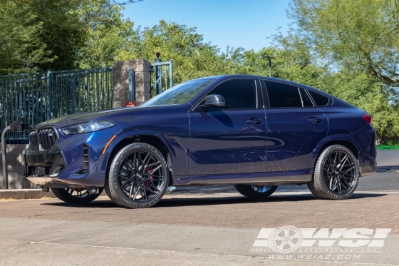 2024 BMW X6 with 22" Vossen HF-7 in Gloss Black wheels