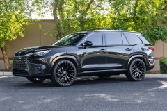 Lexus TX