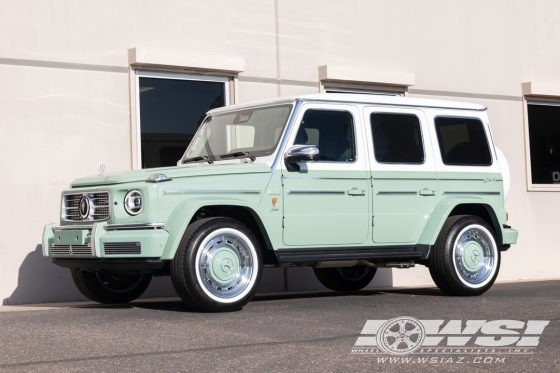 2026 Mercedes-Benz G-Class with 20" Carlex Vintage in Custom wheels