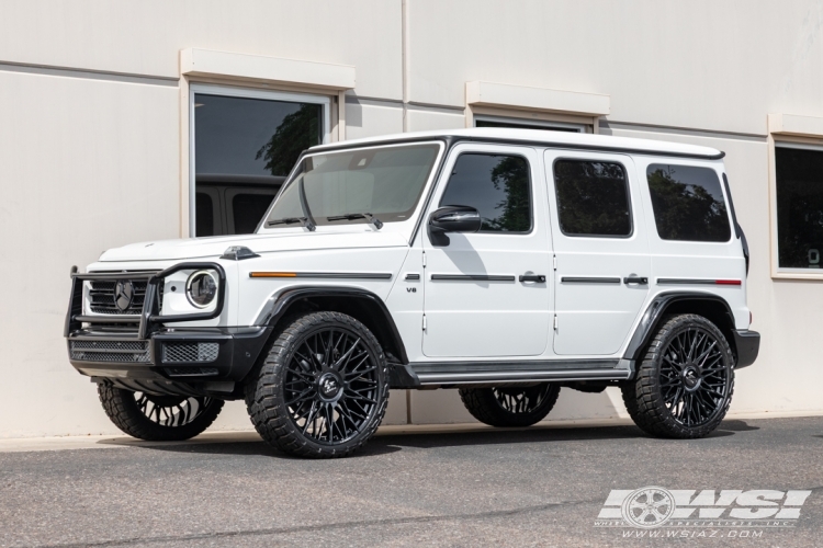 2023 Mercedes-Benz G-Class with 24" Lexani Newport XL in Gloss Black wheels
