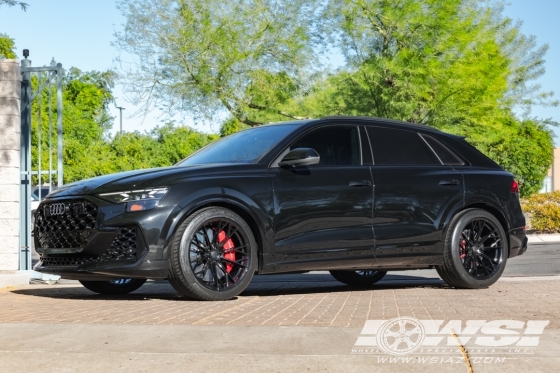 2026 Audi RS Q8 with 22" Ferrada FR11 in Gloss Black wheels