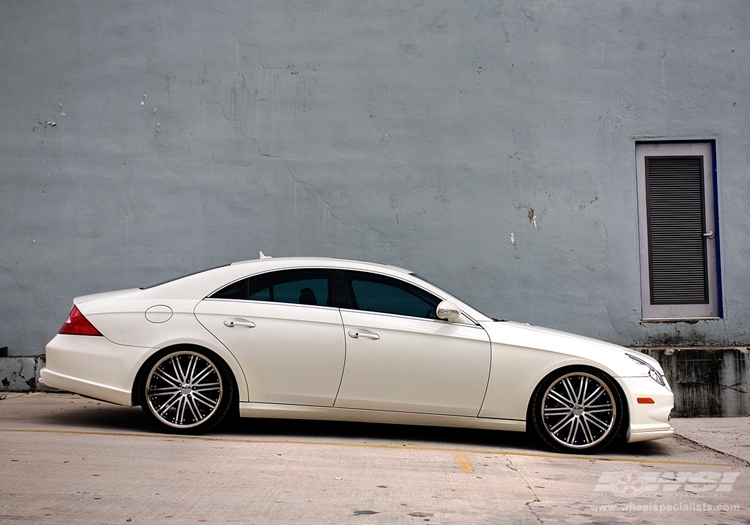 2008 Mercedes-Benz CLS-Class with 20" Vossen VVS-082 in Black Machined (DISCONTINUED) wheels