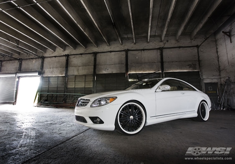 2008 Mercedes-Benz CL-Class with 22" Vossen VVS-082 in Black Machined (Black Lip) wheels