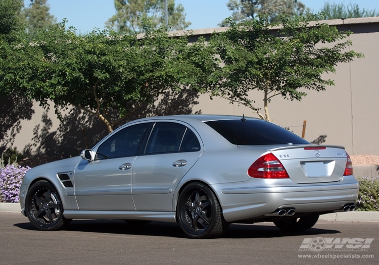 2007 Mercedes-Benz E-Class with 20" Gianelle Spezia-5 in Black (Matte) wheels