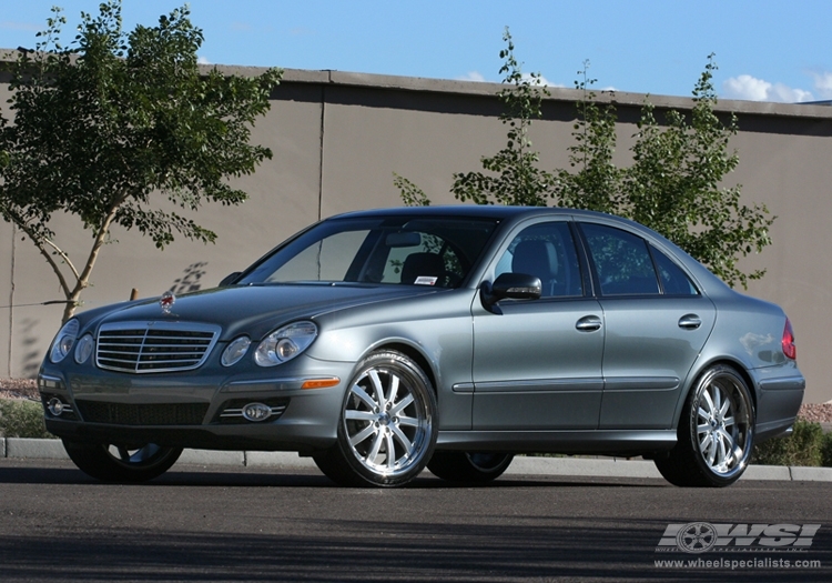 2008 Mercedes-Benz E-Class with 20" Vossen VVS-083 in Silver Machined (Stainless Lip) wheels