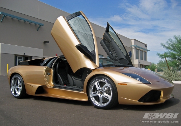 2008 Lamborghini LP 640 with 20" GFG Forged Narkid in Chrome wheels