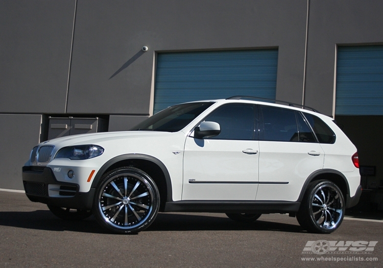 2009 BMW X5 with 22" Lexani LSS-10 in Machined Black wheels