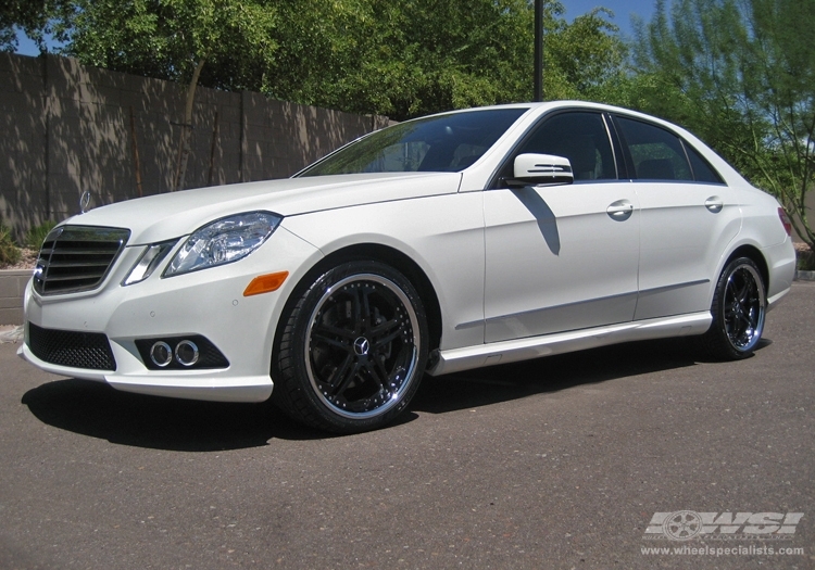 2010 Mercedes-Benz E-Class with 19" Vossen VVS-075 in Gloss Black (Stainless Lip) wheels