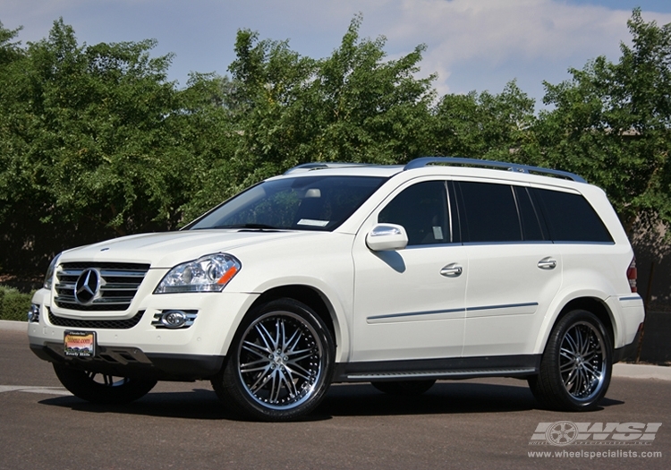 2009 Mercedes-Benz GLS/GL-Class with 22" Lexani LX-10 in Machined Black wheels