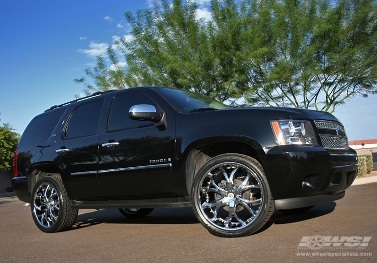 2009 Chevrolet Tahoe with 24" Lexani Dial in Chrome (Premium Series) wheels