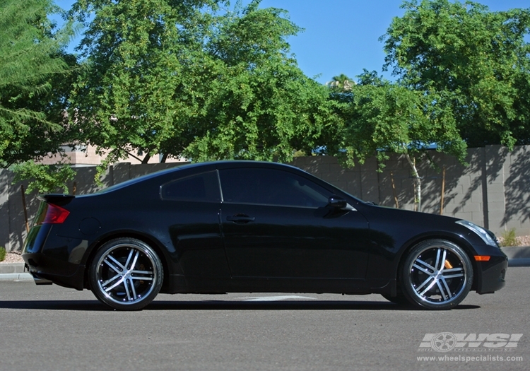 2008 Infiniti G35 Coupe with 20" Vossen VVS-085 in Gloss Black (DISCONTINUED) wheels