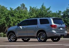 Toyota Sequoia