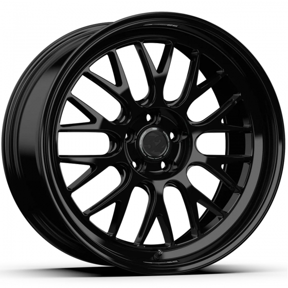 fifteen52 Holeshot RSR in Gloss Black