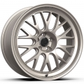 fifteen52 Holeshot RSR